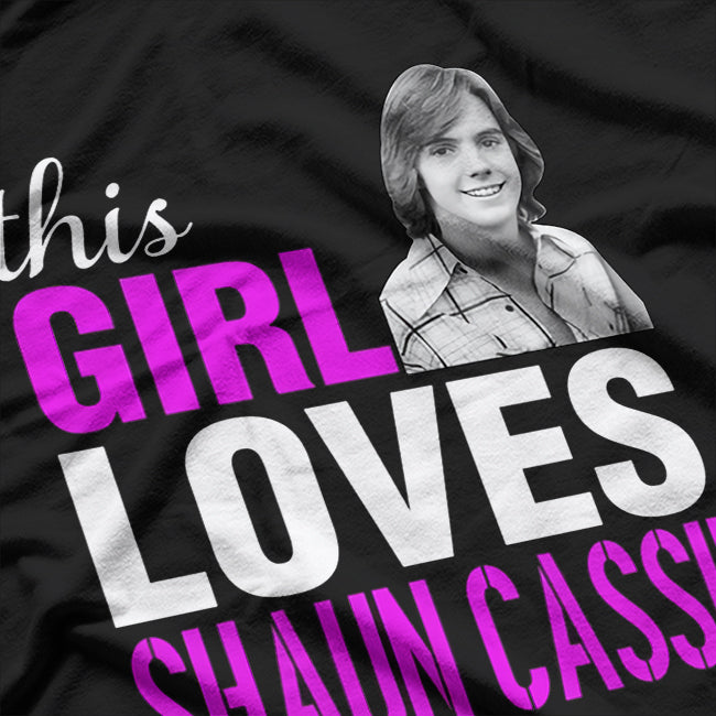 This Girl Loves Shaun Cassidy – Retro American Music RZ T-Shirt