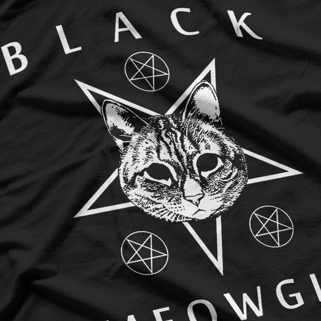 Black Meowgic – Cute Witchy Cat Magic Halloween Occult Kitty T-Shirt