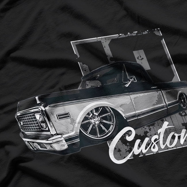 Custom 10 Classic Car Enthusiast Retro Style T-Shirt