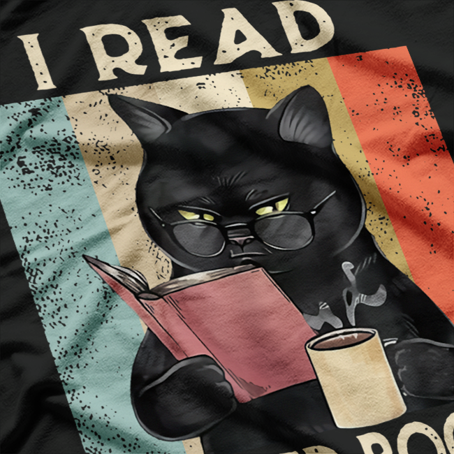 Black Cat I Read Banned Books Funny Novelty T-Shirt