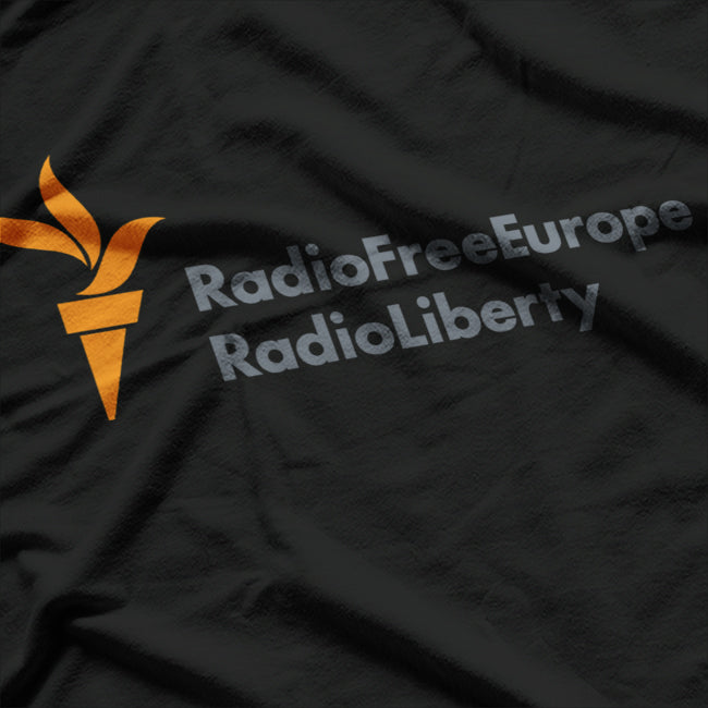 Vintage Radio Waves – Free Europe Inspired Design T-Shirt