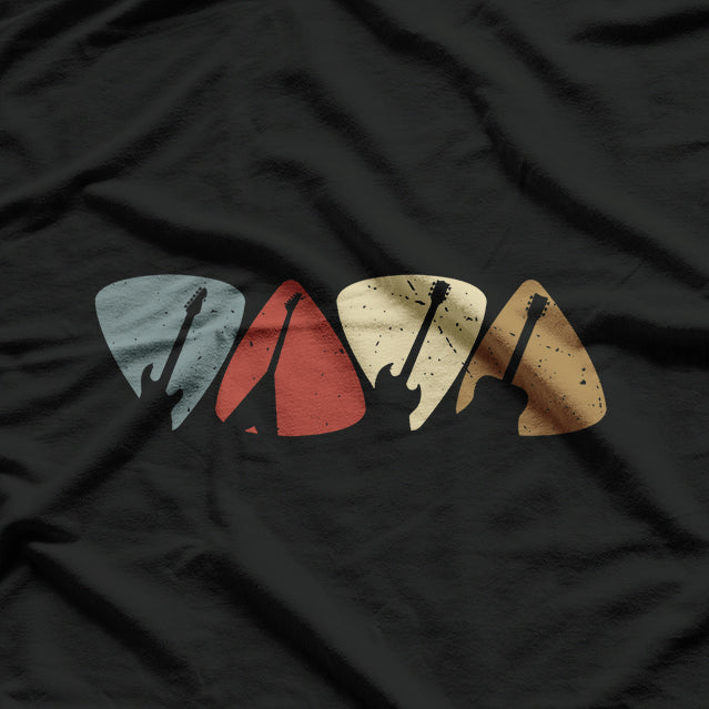 Retro Vintage Guitar Pick: The Ultimate Design for Guitarists, Bassists, and Musicians T-Shirt
