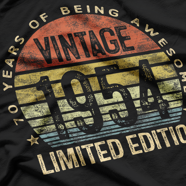 Vintage 1954 Classic 70th Birthday Celebration T-Shirt