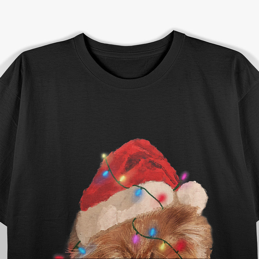Xmas Persian Cat Christmas Lights Adorable Face Fluffy T-Shirt