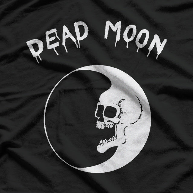 Dead Skull Moon Eerie Fusion of Darkness and Cosmic Mystery T-Shirt
