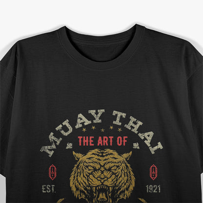 Muay Thai Fighter Vintage Tiger – Strength and Skill in Combat T-Shirt