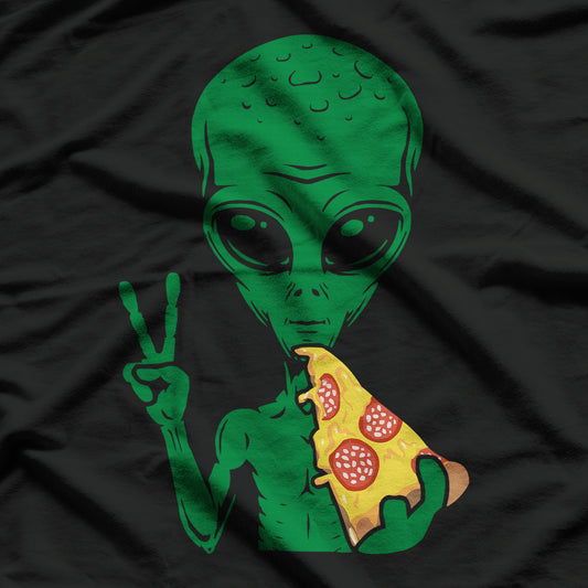 Alien Eating Pizza Funny Ufo Snack Food T-Shirt
