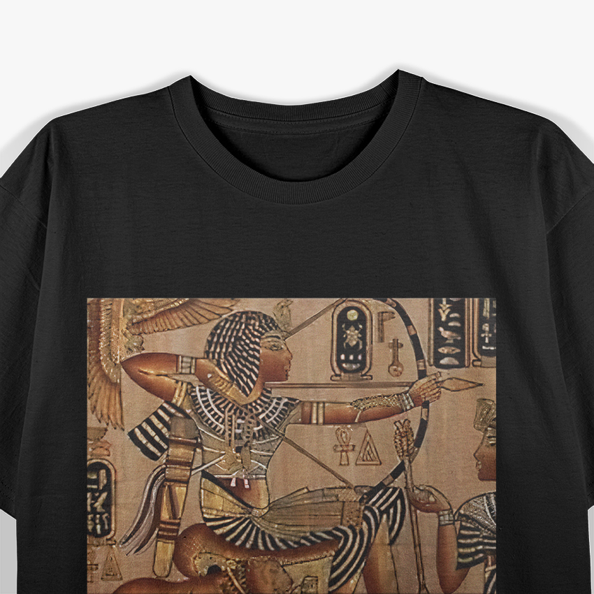 Nefertiti II The Timeless Beauty of Ancient Egypt T-Shirt