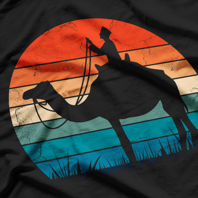 Vintage Camel Retro Silhouette T-Shirt