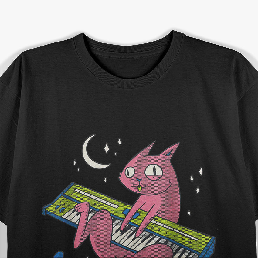 Synth Cat Retro Synthesizer Vibes for Music Lovers T-Shirt