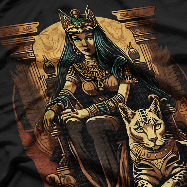 Ancient Egypt Queen Cleopatra - A Tribute to Egyptology and Egyptian Mythology T-Shirt
