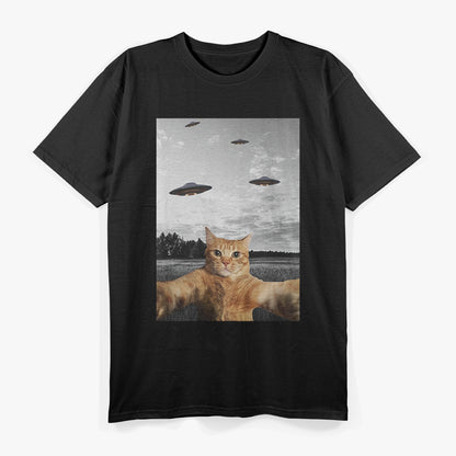 Funny Cat Selfie with UFOs Awesome Cat T-Shirt