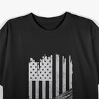 American Flag Pool Table – Billiard 8 Ball Design for Pool Lovers and Patriot Fans T-Shirt