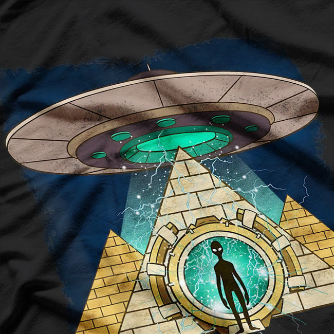 Ancient Astronaut Egyptian Pyramid Alien Conspiracy Theory T-Shirt