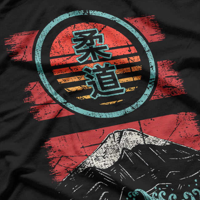 Judo Kanji Retro 80s Style T-Shirt