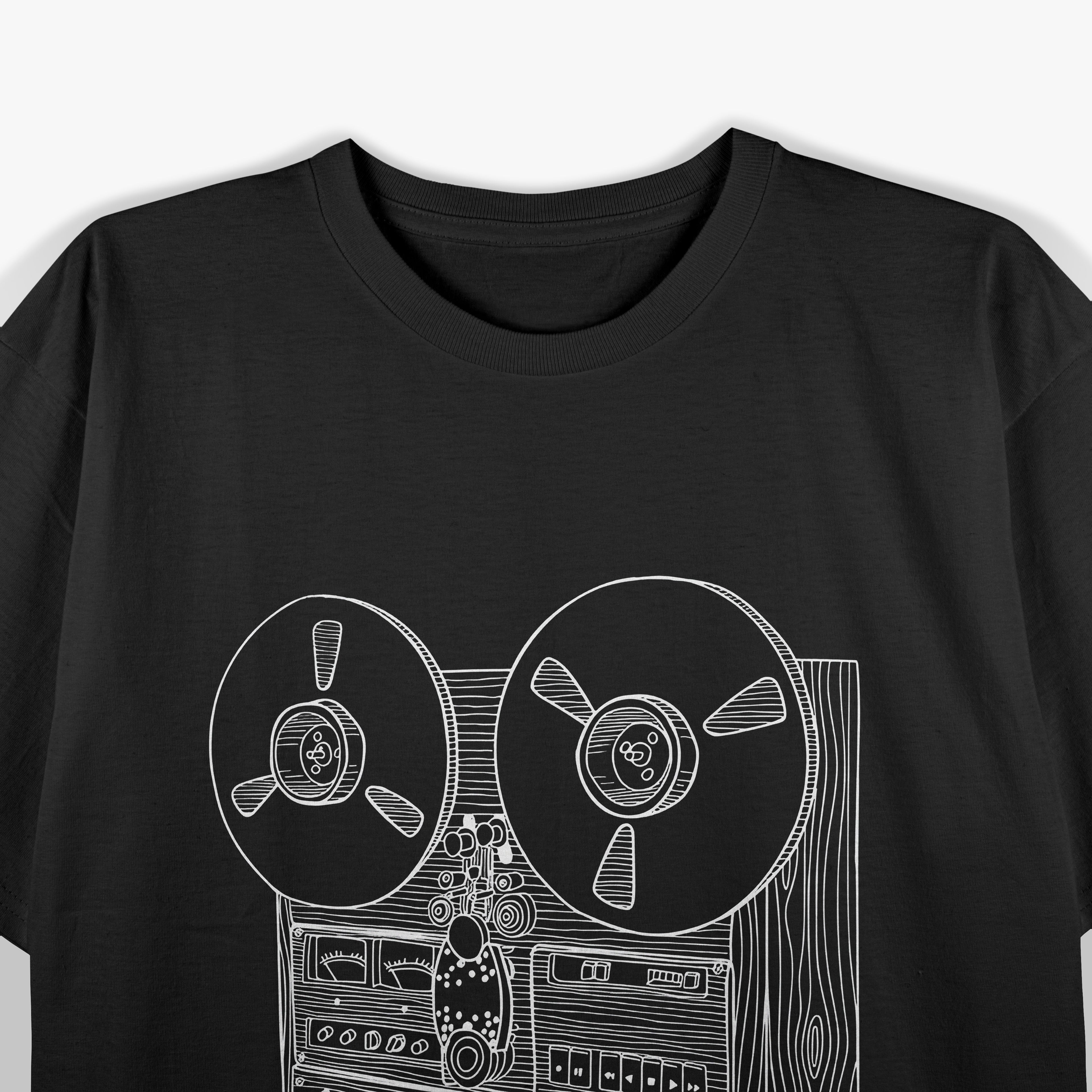 Cassette Tape Reel To Reel Analog Sound System Retro Vibes T-Shirt