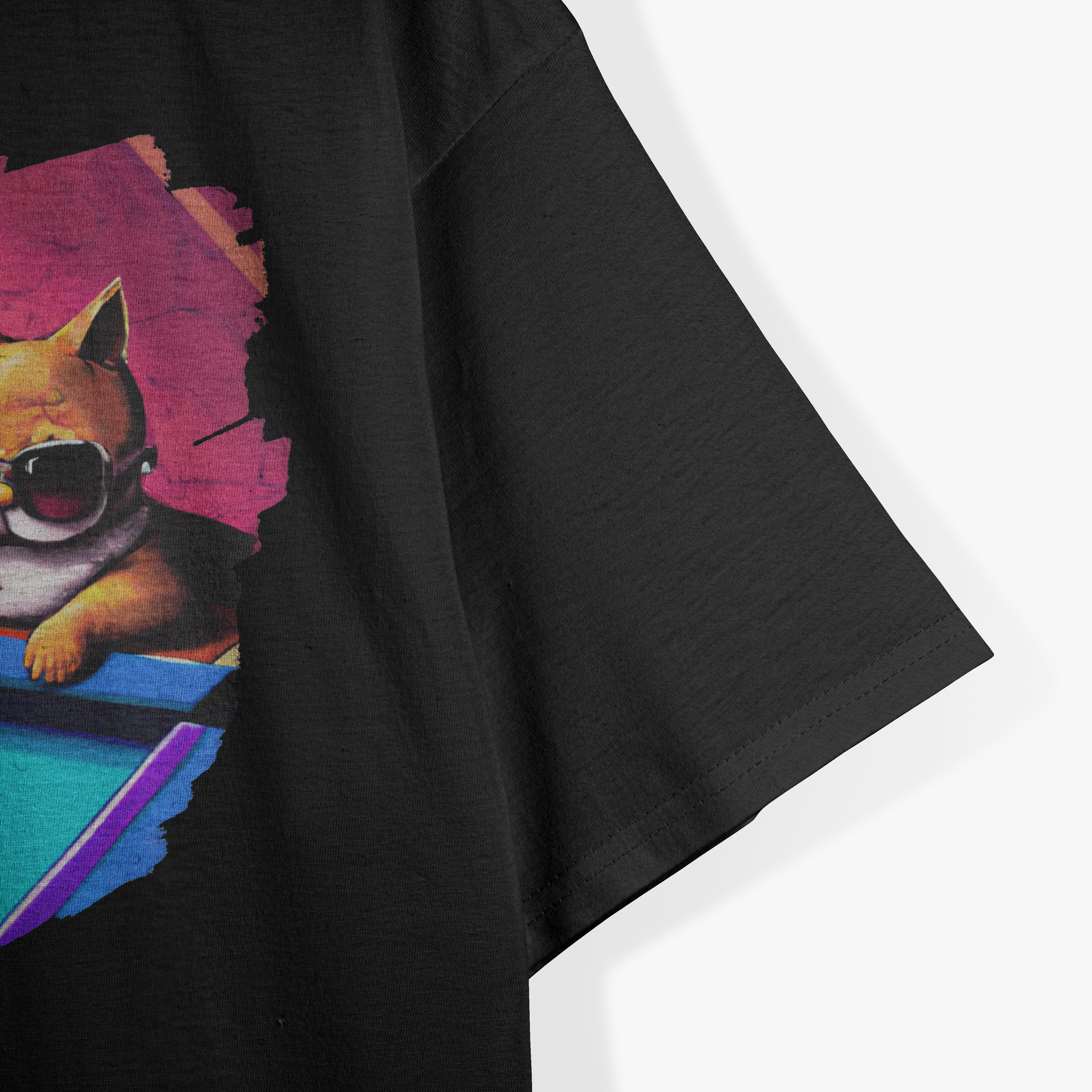 Cat Playing Pool Billiards in Lounge Cool Funny Cats T-Shirt