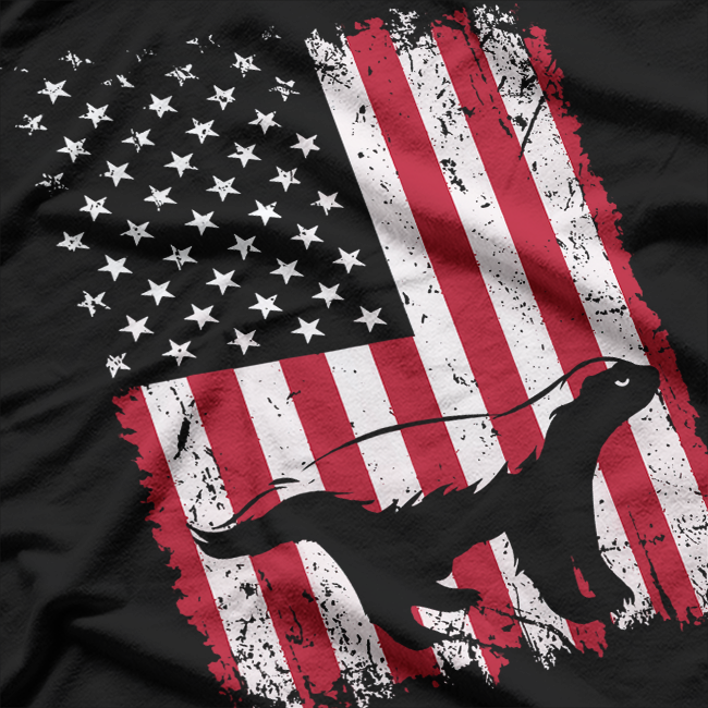 Vintage Honey Badger American Flag Distressed Wildlife Lover T-Shirt