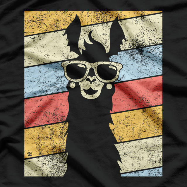 Retro Llama Vibes – Vintage 80s Alpaca Lover T-Shirt