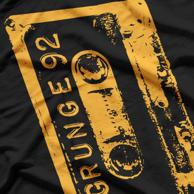 Mixtape - Retro Grunge ’92 T-Shirt