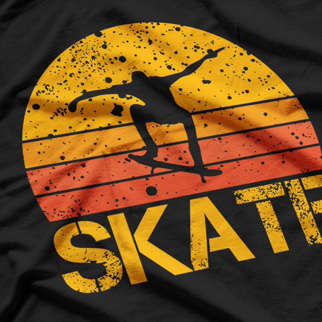 Skateboarder - Retro Vintage Skateboarding T-Shirt