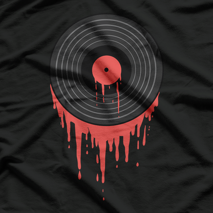 Melting Audio Record – A Retro Soundwave Fusion T-Shirt