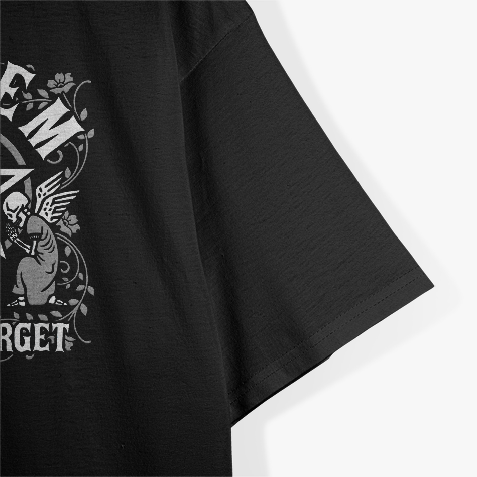 Salem Never Forgets 1692 T-Shirt