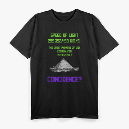 Ancient Alien Astronauts: Pyramid Theorist & UFO Believer T-Shirt