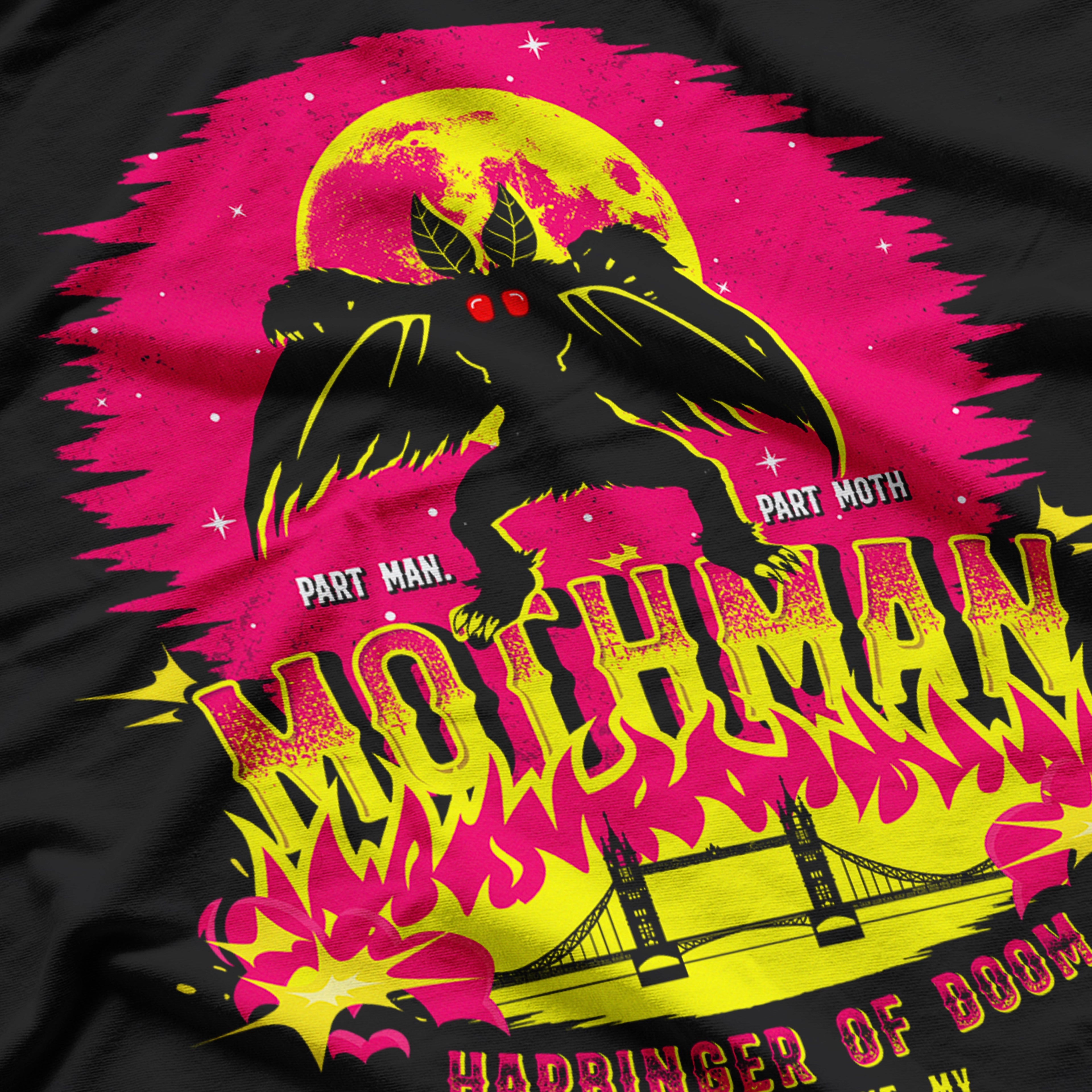 Mothman: Harbinger of Doom – The Mysterious Cryptid of Fear T-Shirt