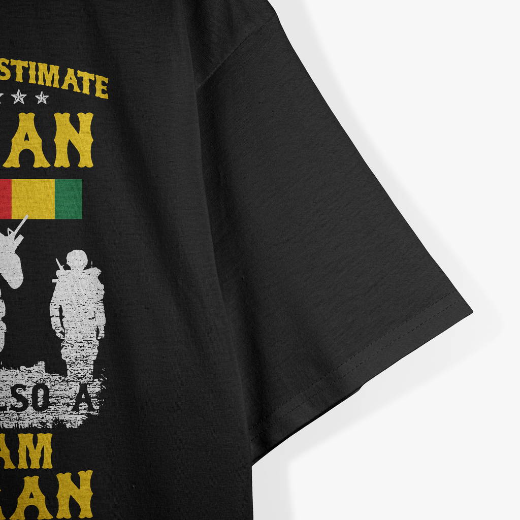 Never Underestimate an OLD MAN Vietnam Veteran T-Shirt