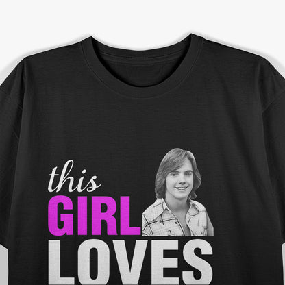 This Girl Loves Shaun Cassidy – Retro American Music RZ T-Shirt