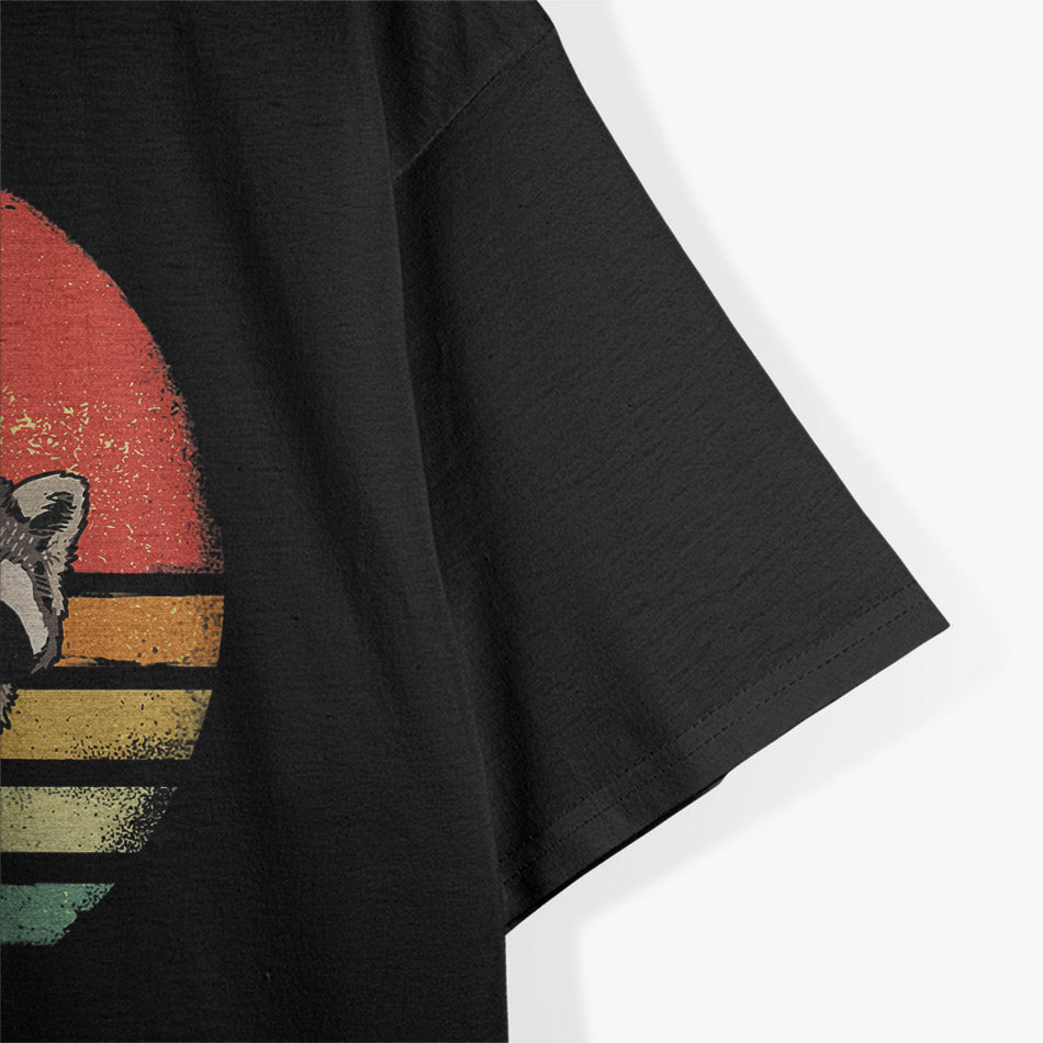 Retro Vintage Raccoon - Funny Wildlife Lover T-Shirt