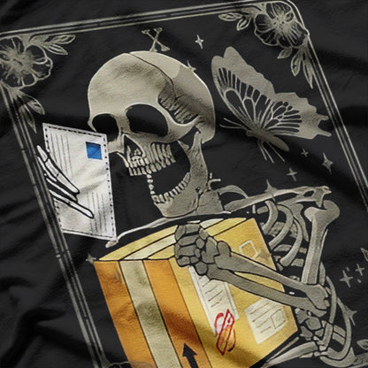 Spooky Postman Funny Mail Carrier Halloween Graphic T-Shirt