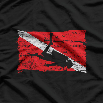 Vintage Scuba Diver – Classic Diving Flag Nautical Style Love T-Shirt