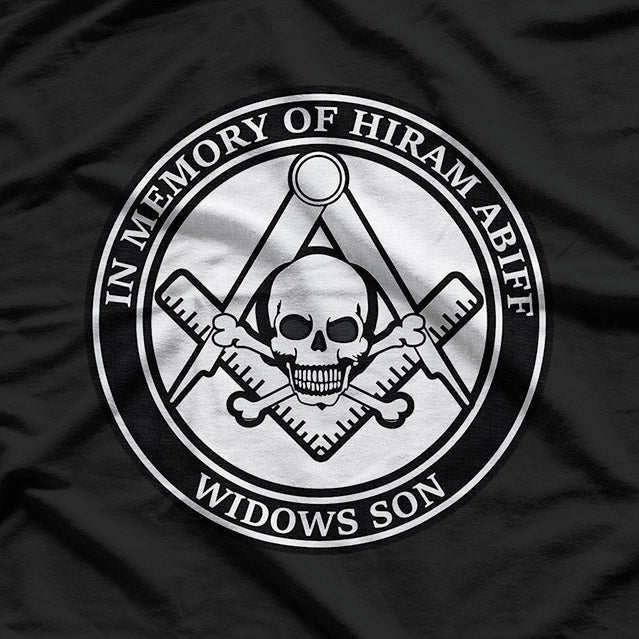 In Memory of Hiram Abiff: Masonic Brotherhood Tribute T-Shirt
