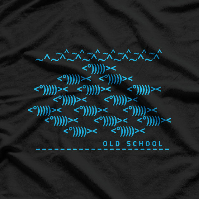 Retro Computer Nerd – Old School Keyboard Style T-Shirt