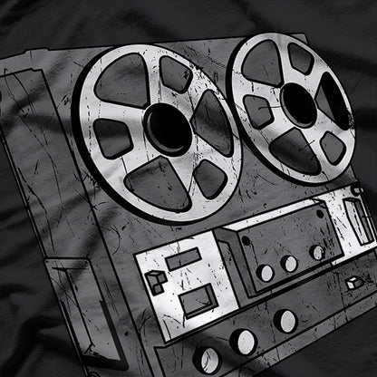 Cassette Tape Reel: Retro Music Vibes T-Shirt