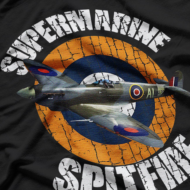 Supermarine Spitfire – WWII British Fighter Aircraft T-Shirt