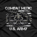 Combat Medic U.S. Army: Life Saver Under Fire T-Shirt