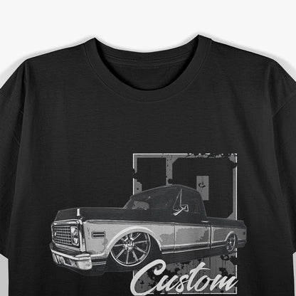 Custom 10 Classic Car Enthusiast Retro Style T-Shirt