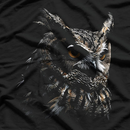 Owl Portrait – Wise Night Bird Nature Artwork Love T-Shirt