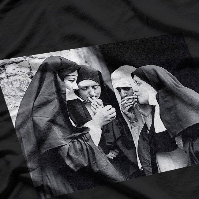 Vintage Smoking Nuns – Hilarious Female Leisure Tee T-Shirt