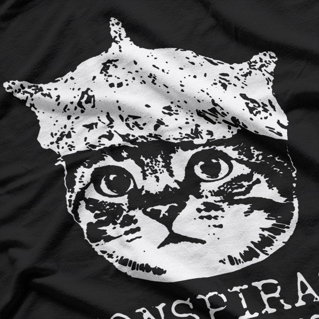 Funny Cat - Conspiracy Theorist T-Shirt