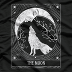 Tarot Card Distressed Wolf – Mystical and Powerful T-Shirt