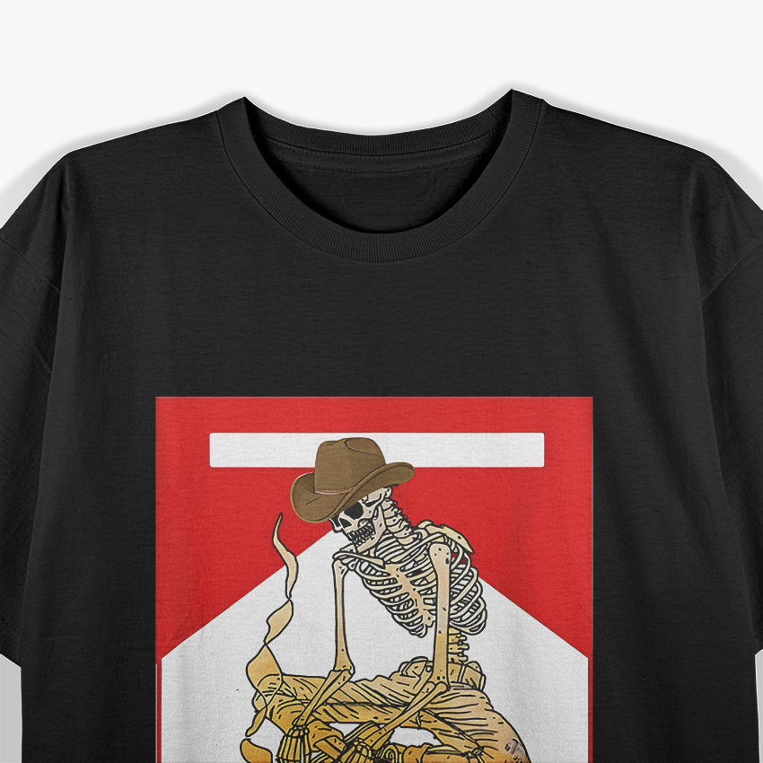 Smoking Cowboy Skull - Vintage Western Vibes T-Shirt