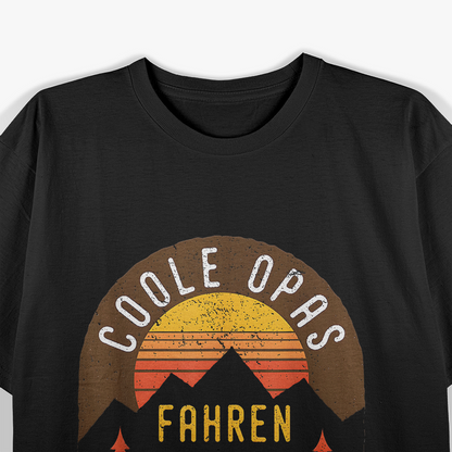 Coole Opas fahren Motorrad, Motorradfahrer Biker Großvat T-Shirt