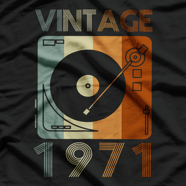 Vintage 1971 Retro Record Player Birthday T-Shirt