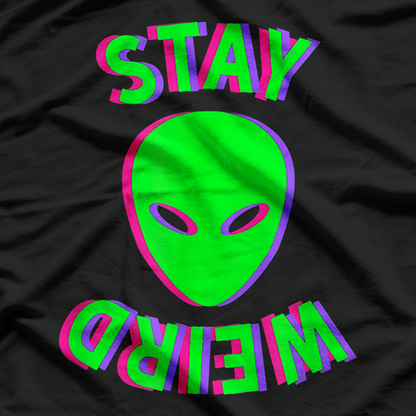 Stay Weird UFO Alien Glitch Retro Humor T-Shirt