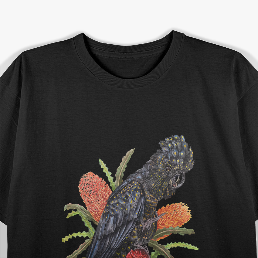 Wildlife Art – Stunning Red-Tailed Black Cockatoo Bird Design T-Shirt