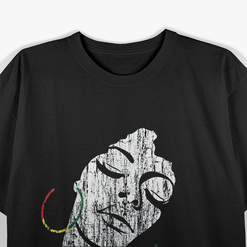 Funny Beautiful African – Unique & Bold Statement T-Shirt